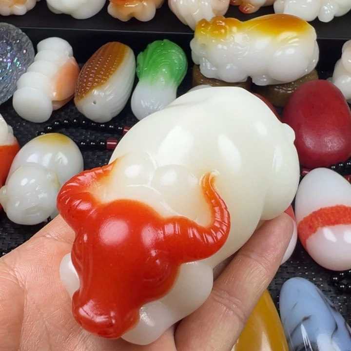 新疆戈壁五彩石金丝