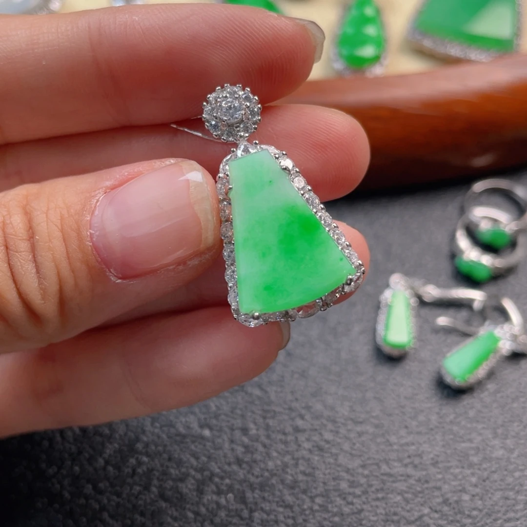 翡翠吊坠(不含链)银S925镶嵌