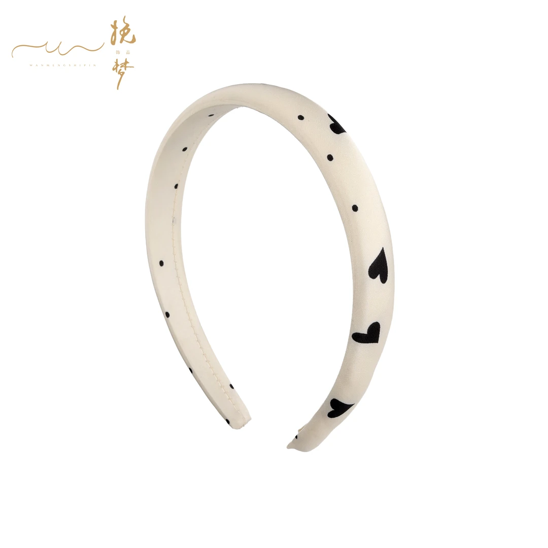 【千金归来】新款韩系小清新时尚百搭米色黑爱心简约百搭发箍2505