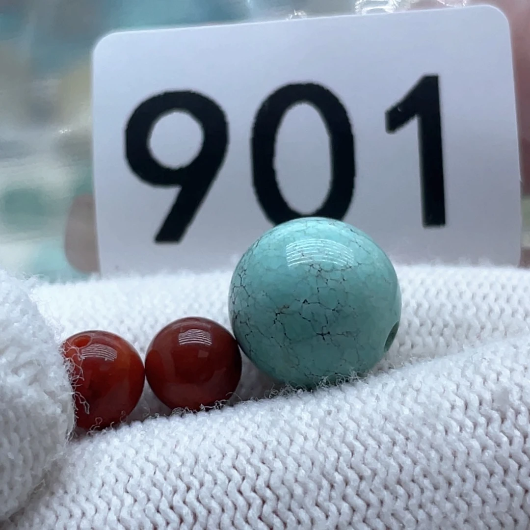 南红玛瑙未镶嵌珠宝奇石