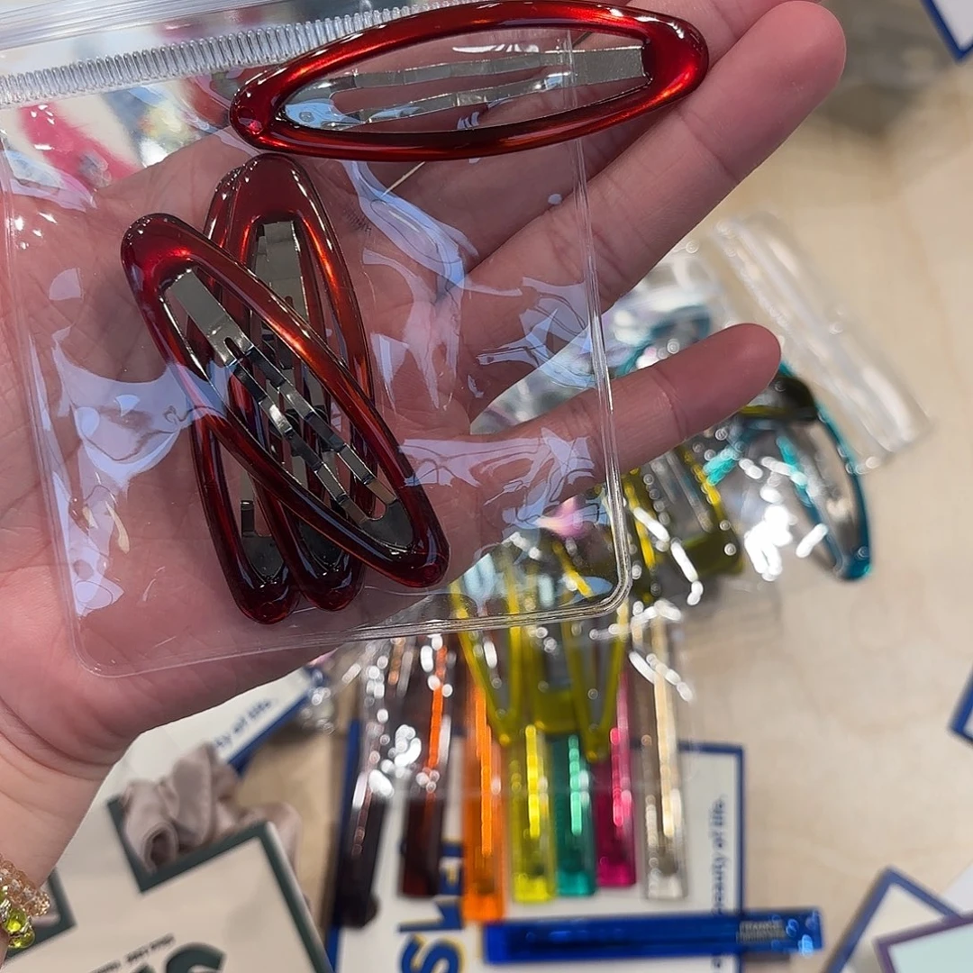 布艺铁合金大红色瓜子一袋