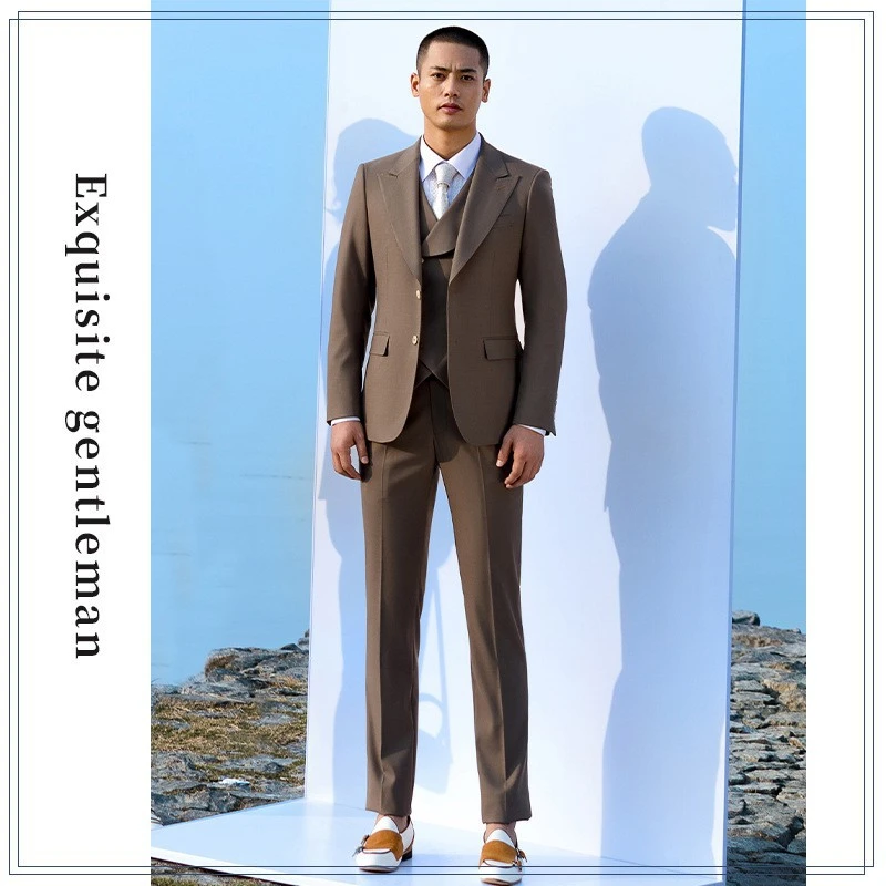 金秋特惠 男士西服套装卡其色ZM-1048