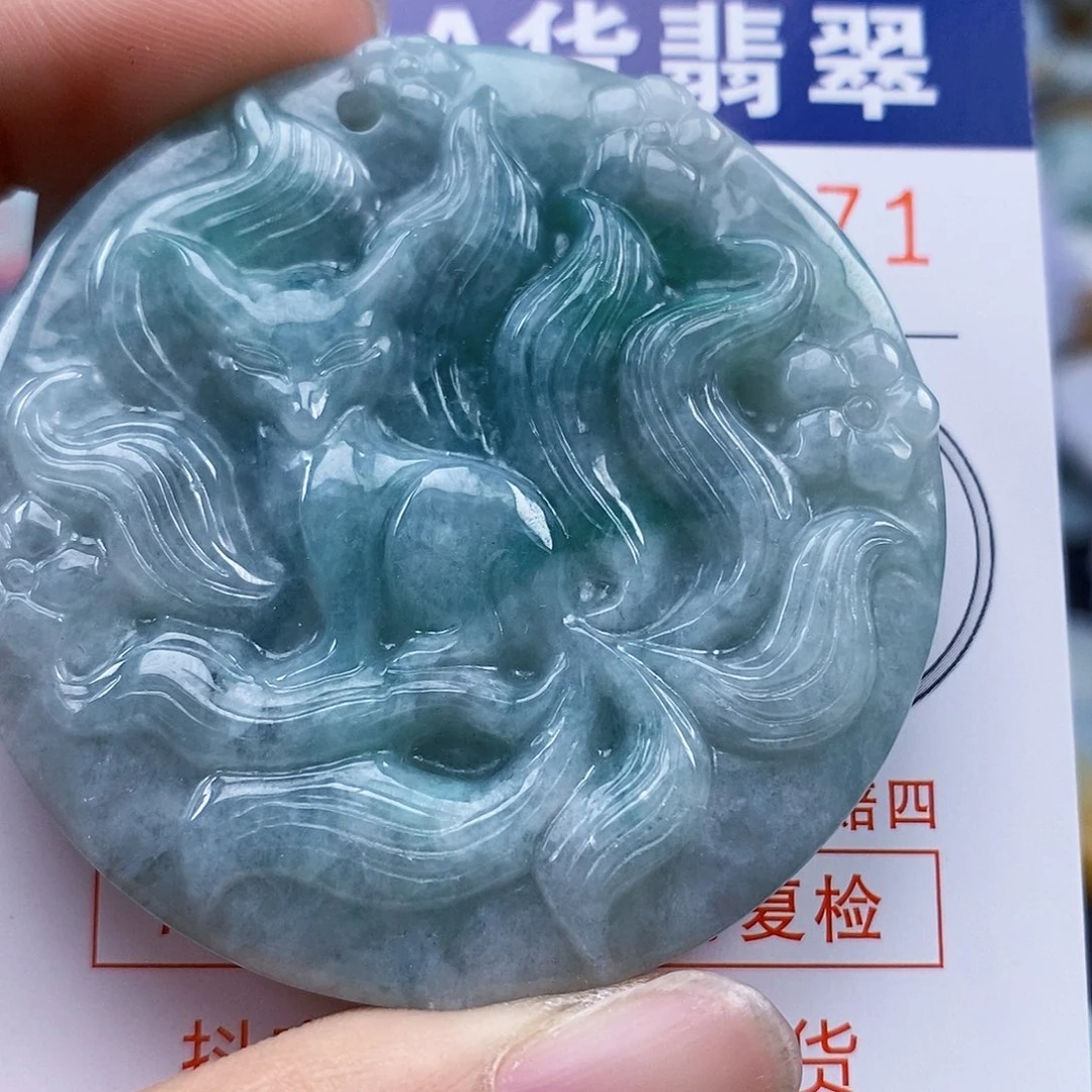 吊坠(不含链)未镶嵌翡翠