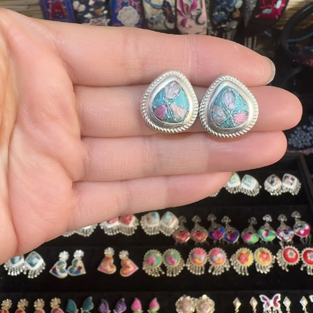 织绣民族风刺绣耳环