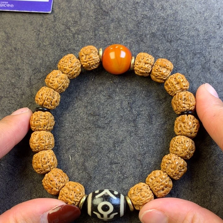 金刚菩提吊坠手串