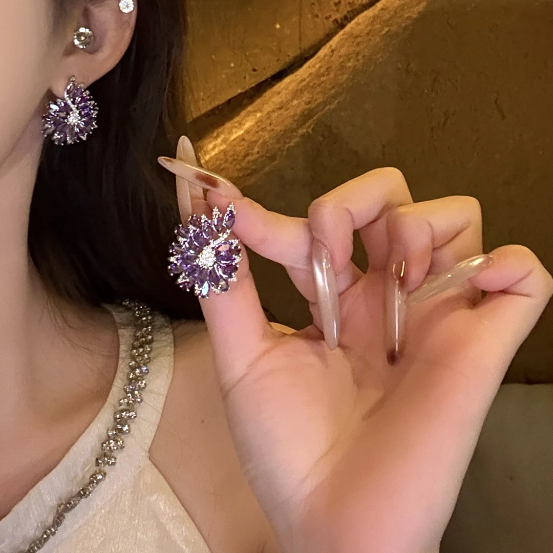 铜合金合成锆石耳饰 奢华重工满钻气质耳环百搭爆闪华丽贵气耳饰