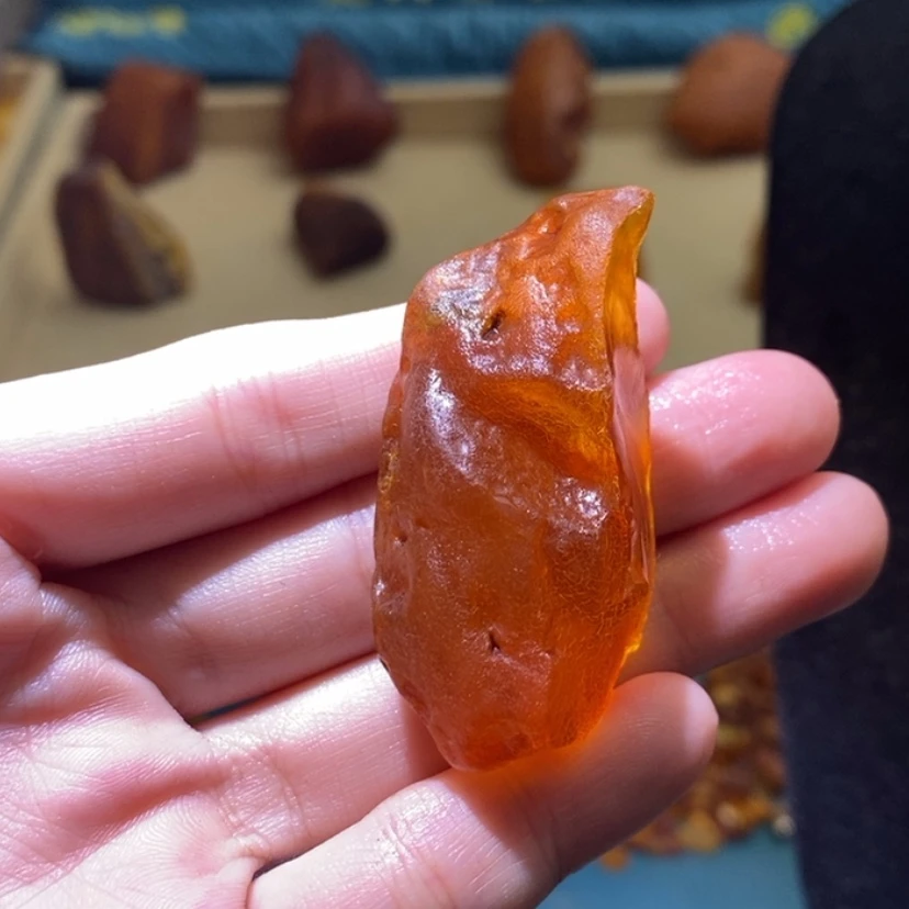 【闪购商品】未镶嵌琥珀珠宝奇石16