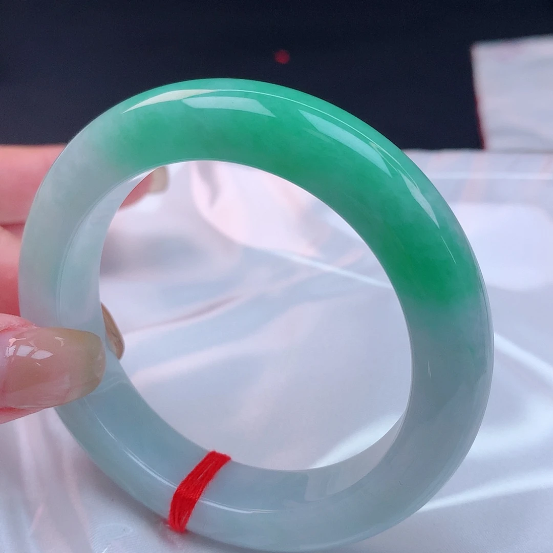 【闪购商品】未镶嵌手镯翡翠54