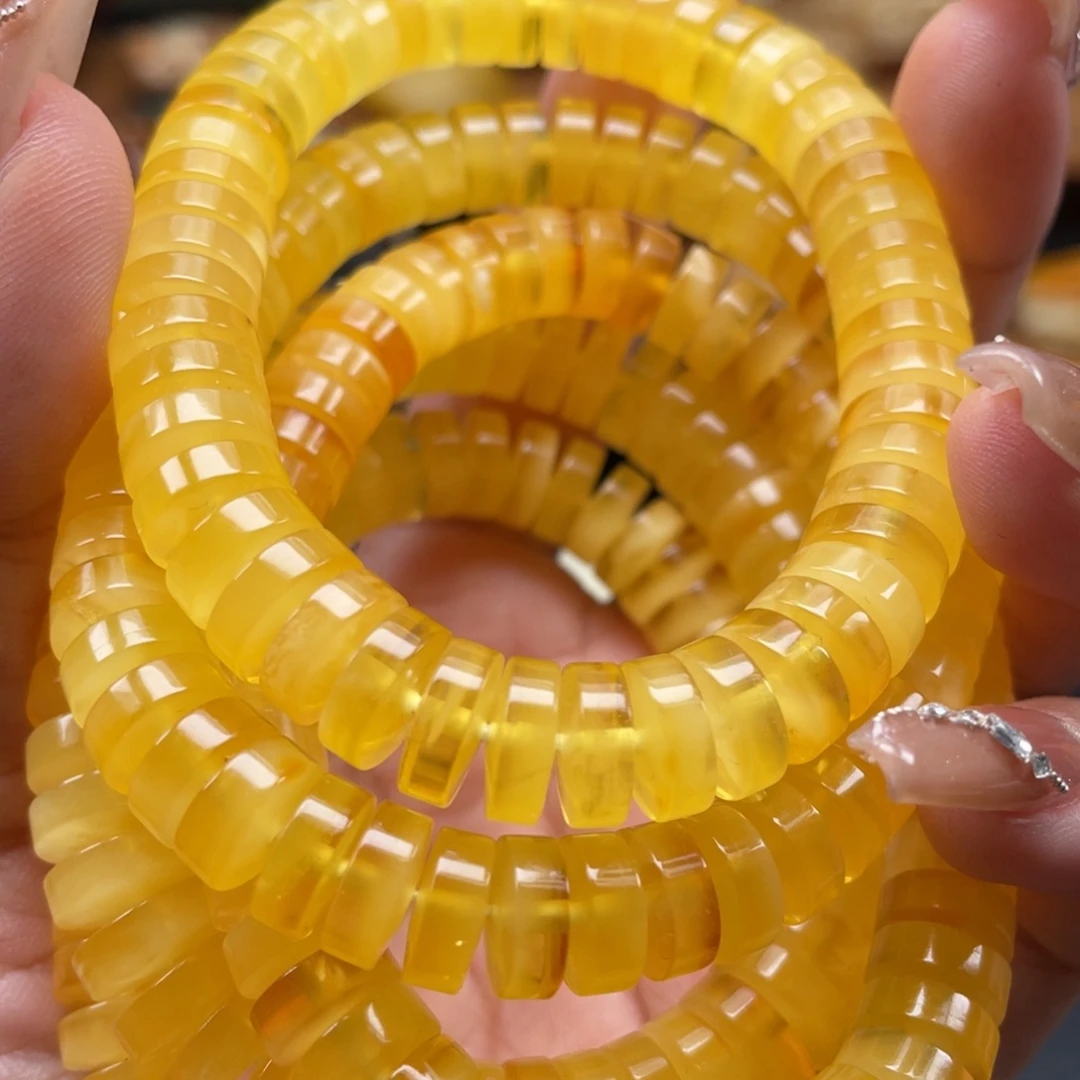 定制琥珀天然蜜蜡多样发其一