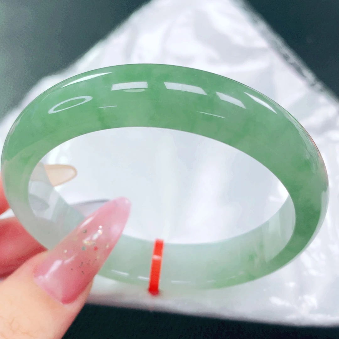 翡翠未镶嵌手镯56