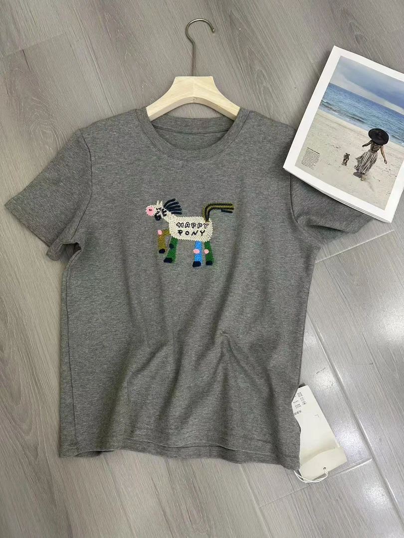 重工刺绣小马短袖