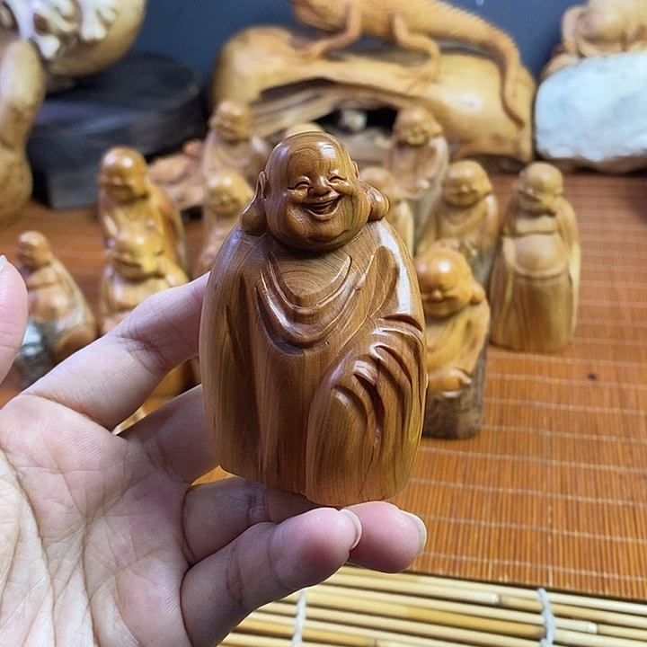 柏木（崖柏）弥勒佛