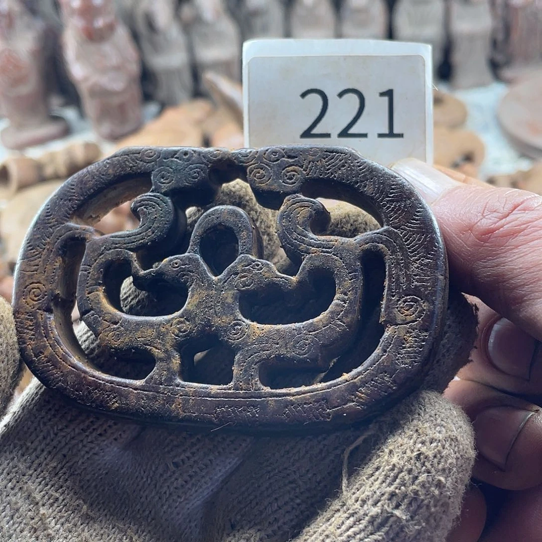 和田玉（糖玉）未镶嵌挂件