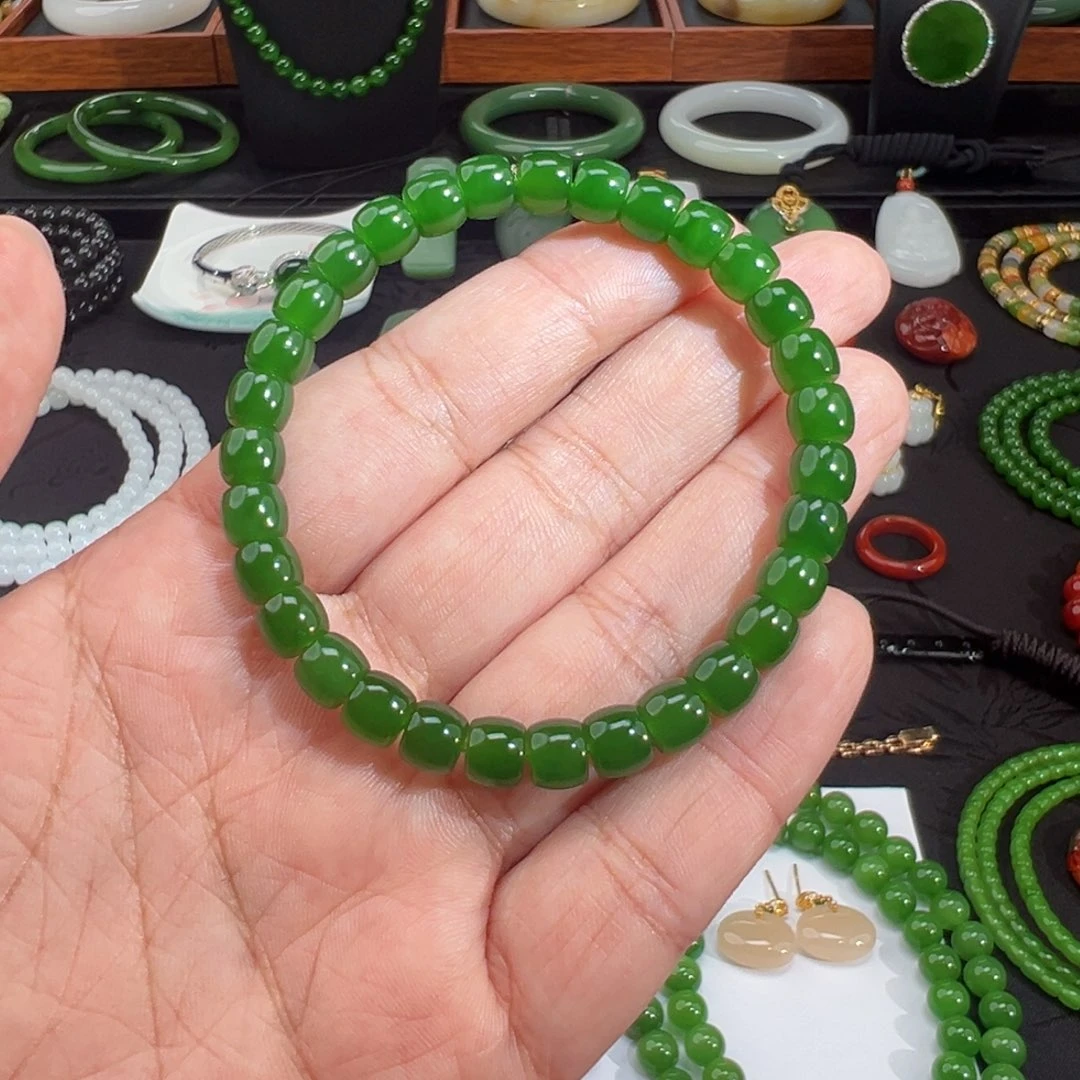 和田玉（碧玉）未镶嵌手串辣绿帝绿6/7mm直切珠手串