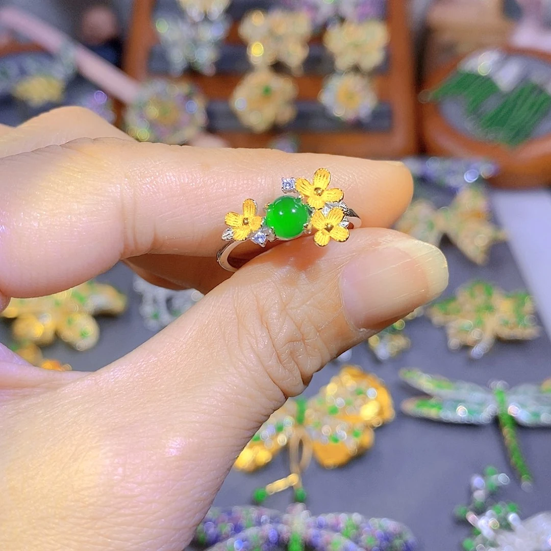 颈饰银S925镶嵌翡翠