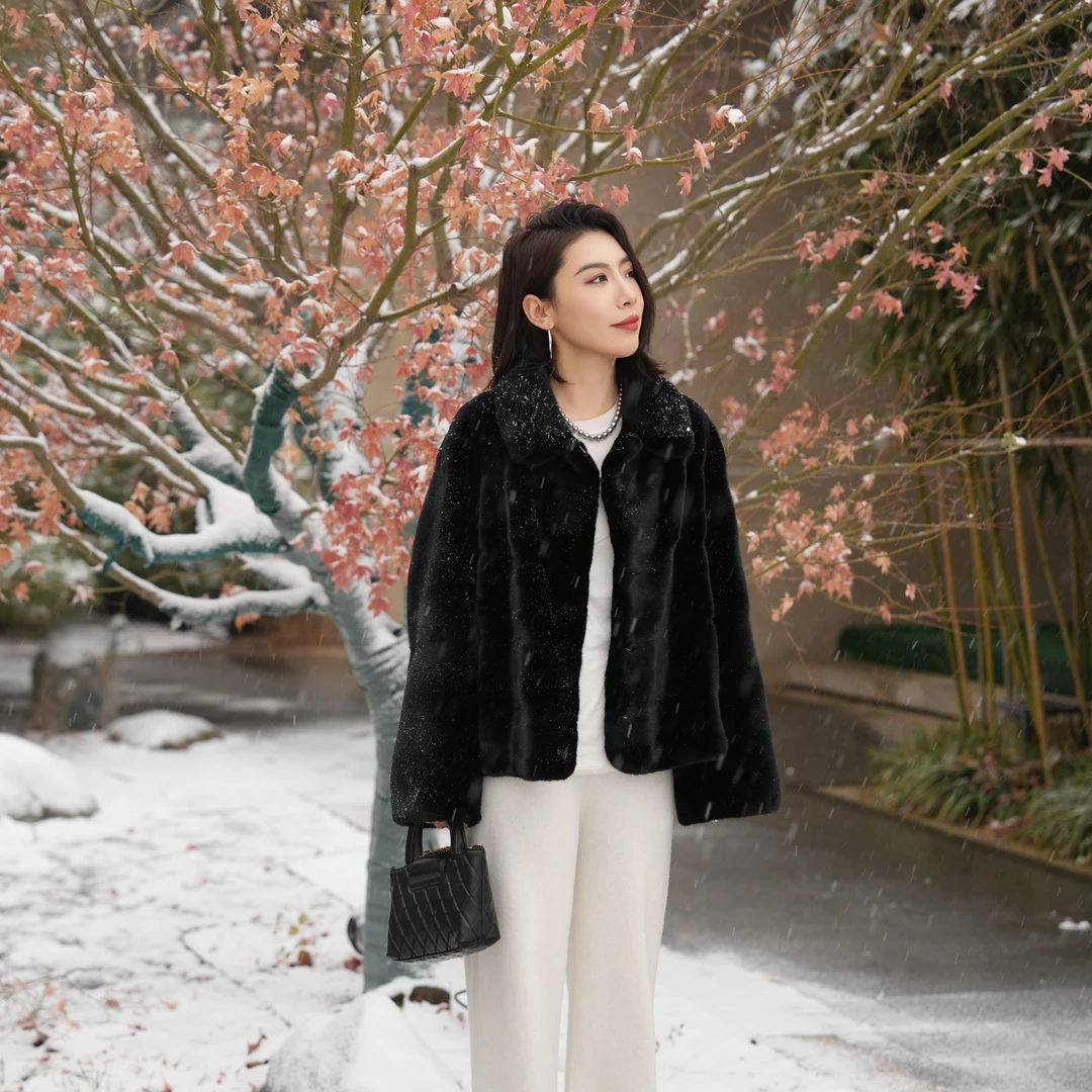 「卢浮宫」美国AME进口稀有皮宝嘉美横排翻领显瘦水貂皮草女外套