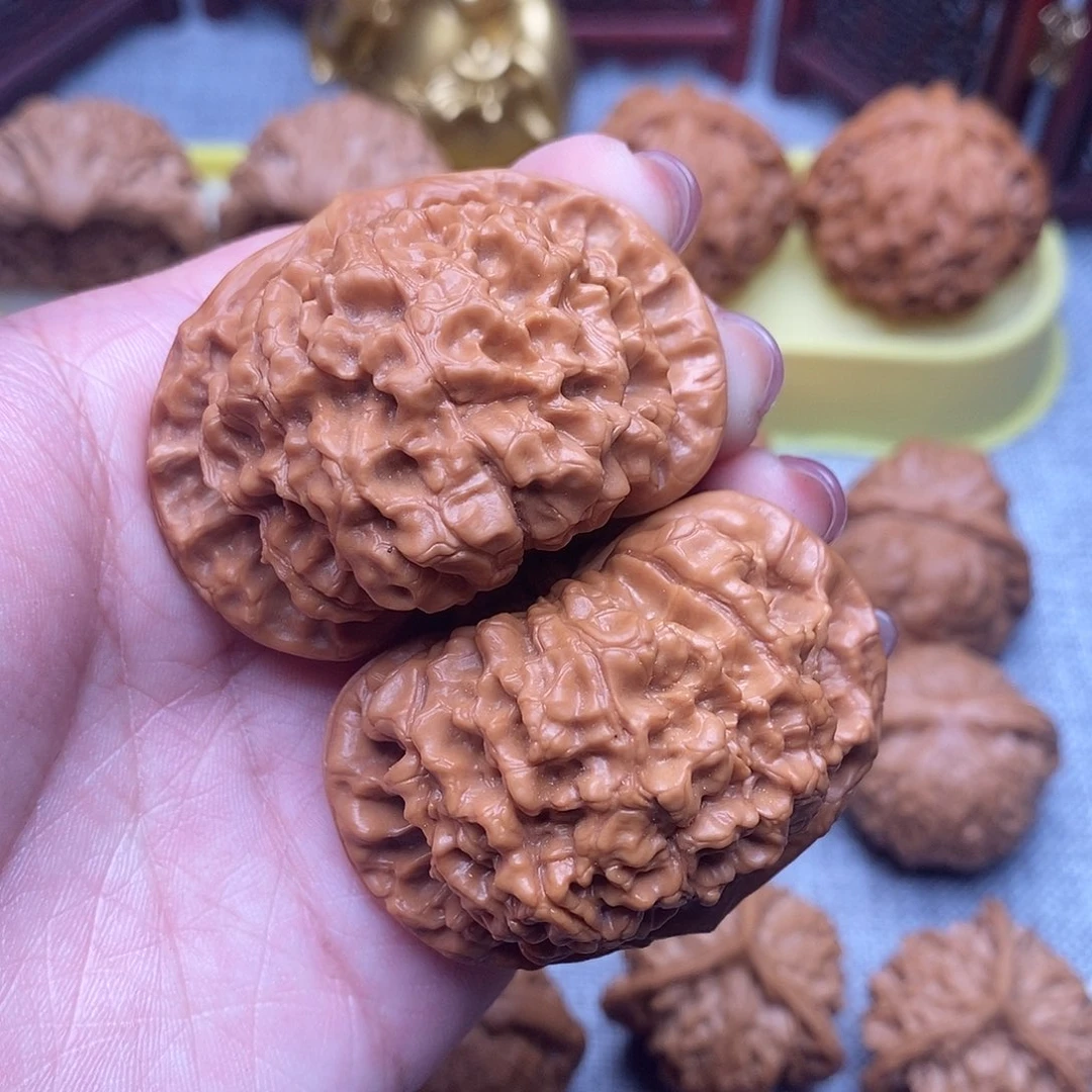 文玩核桃把件官帽50