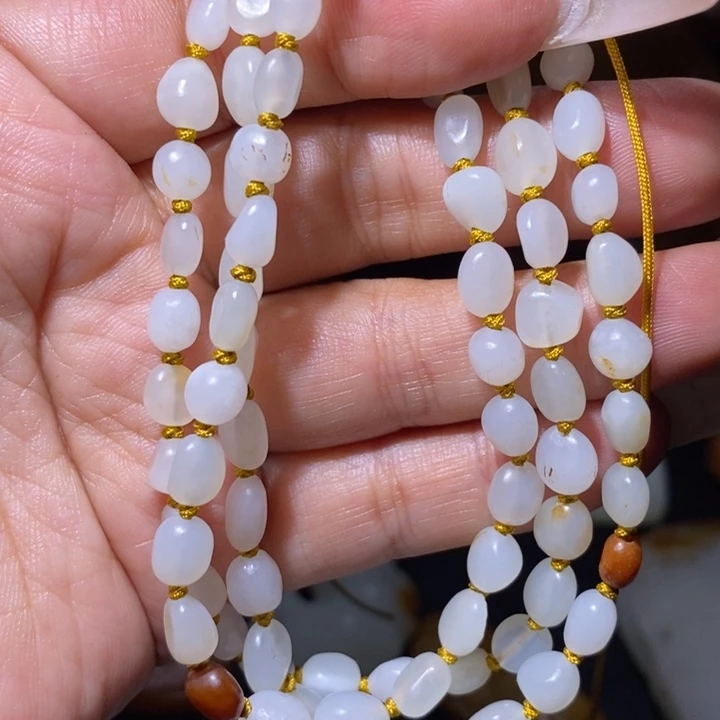 未镶嵌和田玉车挂