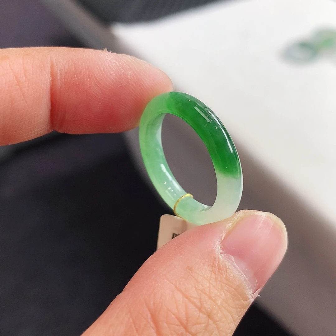 翡翠未镶嵌戒指15-16号