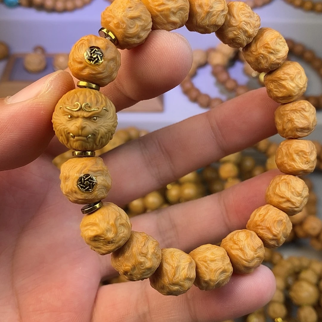 吊坠猴头核桃全品游龙大圣