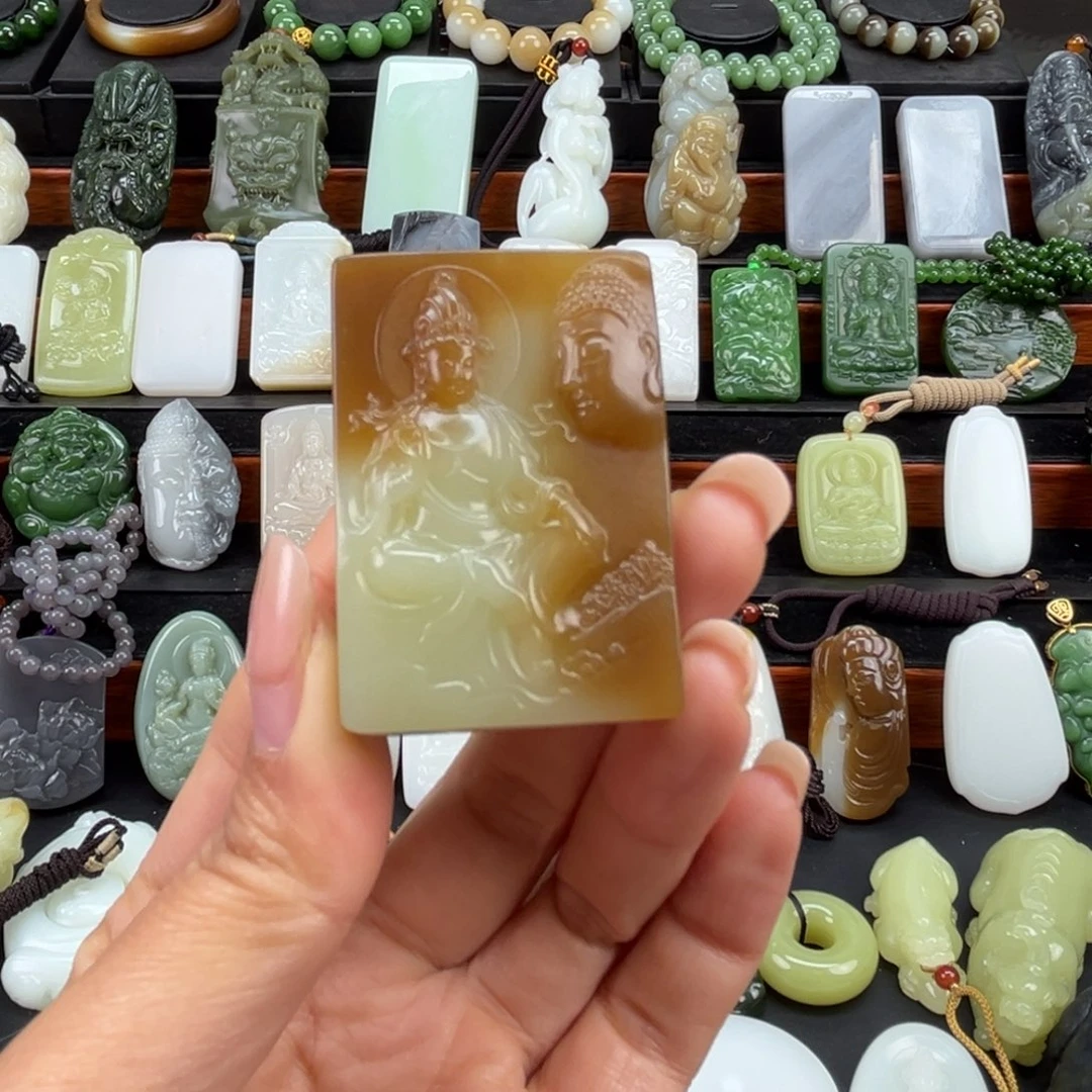 和田玉未镶嵌颈饰