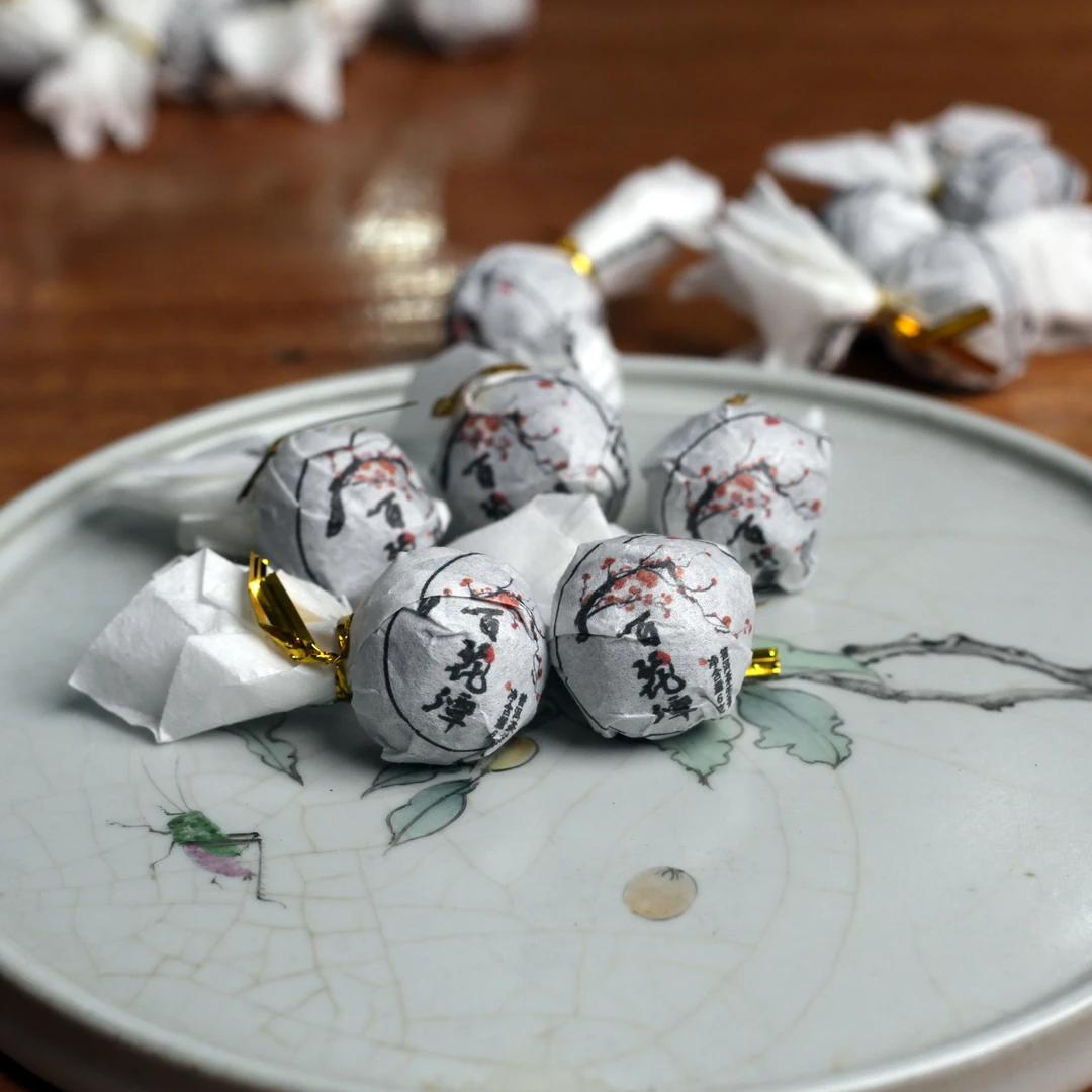 百花潭  2024年春茶 龙珠 （生茶）  凡尘不染