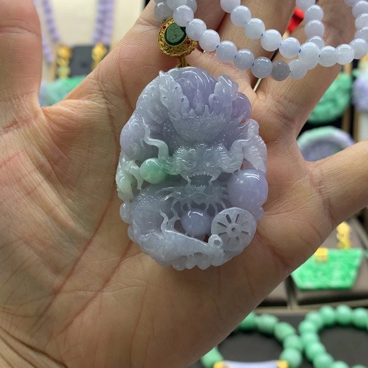 翡翠吊坠(不含链)未镶嵌