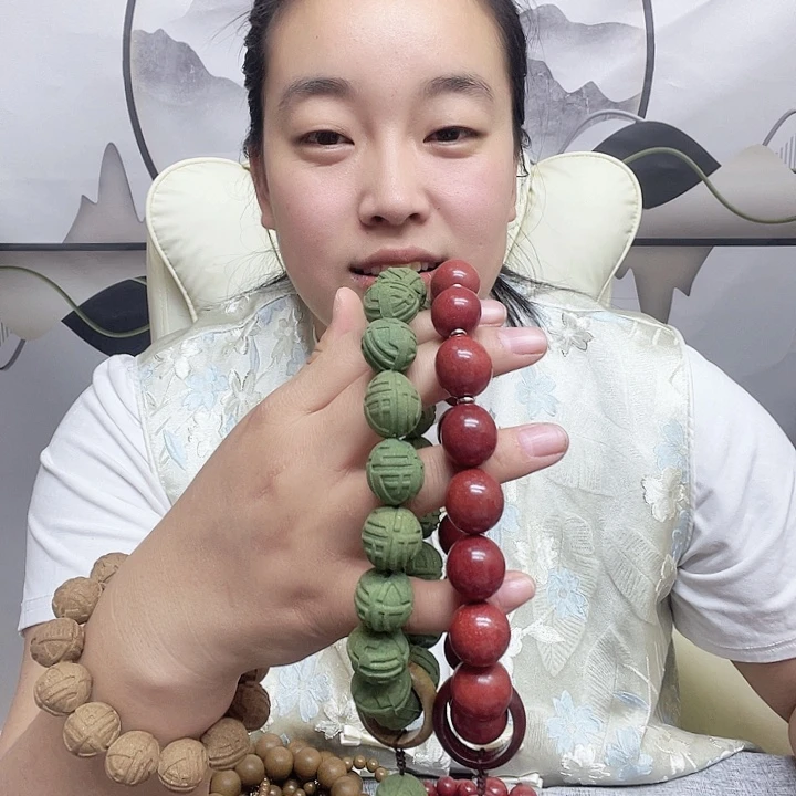 泥塑花蕊夫人1.8手持、九体羊珠1.8手持