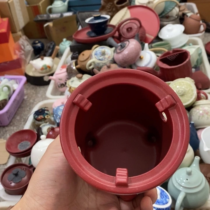 陶瓷艺术品及陶瓷壶