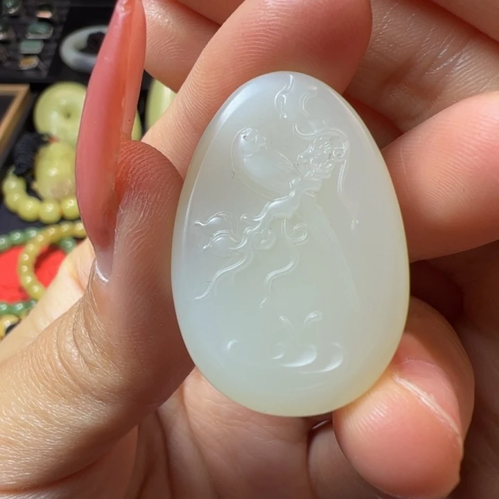 和田玉（白玉）颈饰未镶嵌10.5克米达吊坠