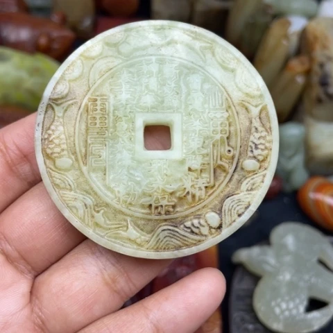 蛇纹石玉未镶嵌颈饰68