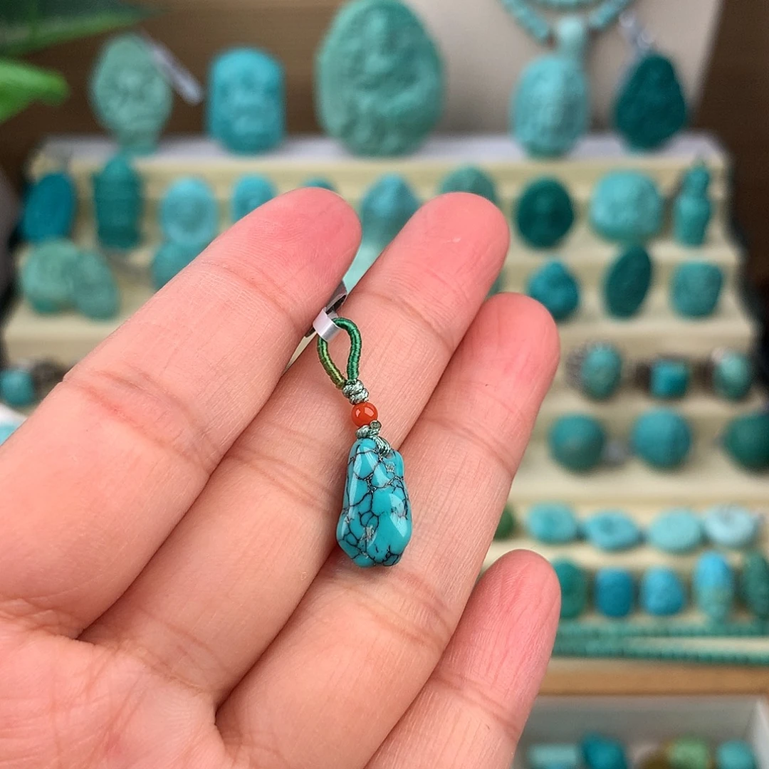 绿松石未镶嵌珠宝奇石