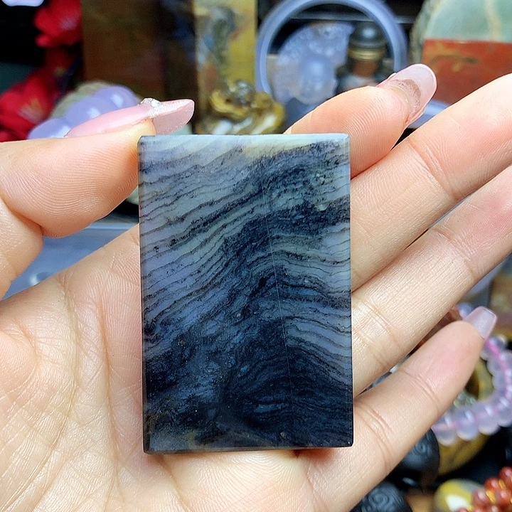 硅化玉未镶嵌吊坠(不含链)牌子