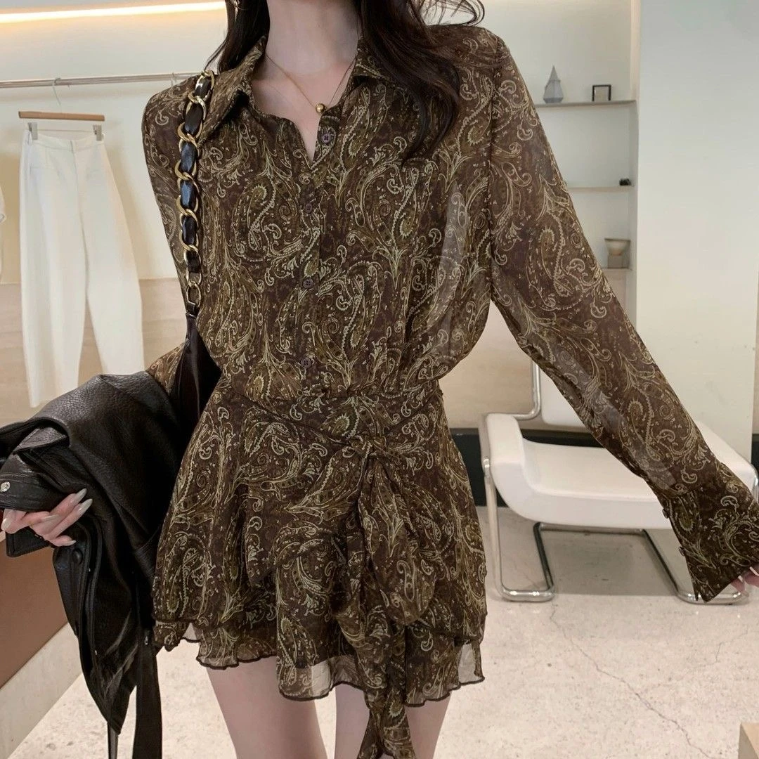 【ZACOCO】禅意早秋感性感高腰修身气质腰果花V领通勤v领连衣裙女