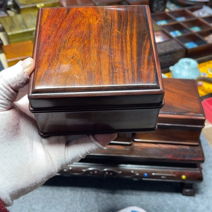 紫檀木类成套家具