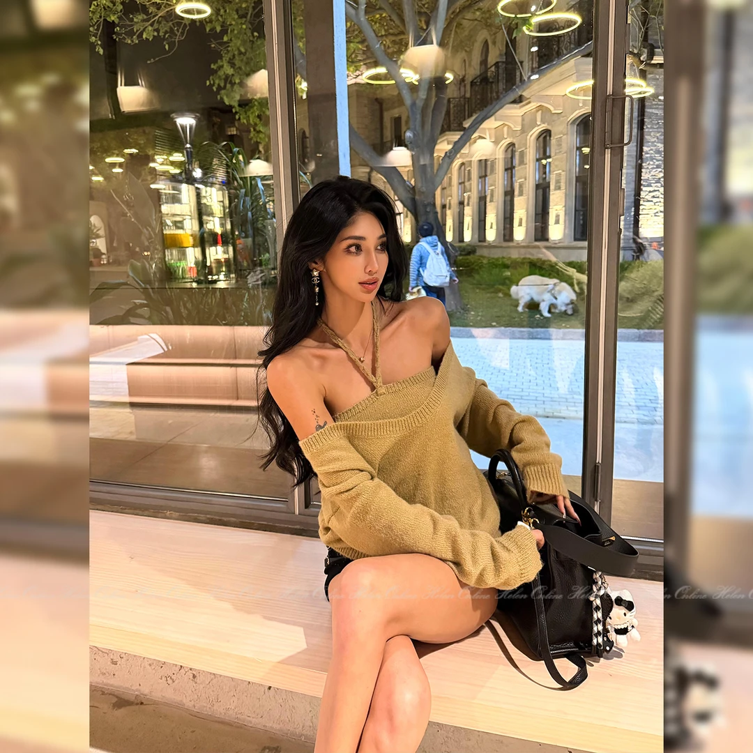 HELEN/慵懒纯欲“马海毛”两件套修身挂脖背心&U领露肩宽松毛衣S955