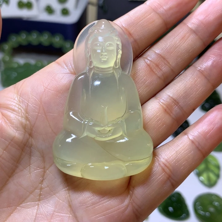 岫玉未镶嵌颈饰吊坠