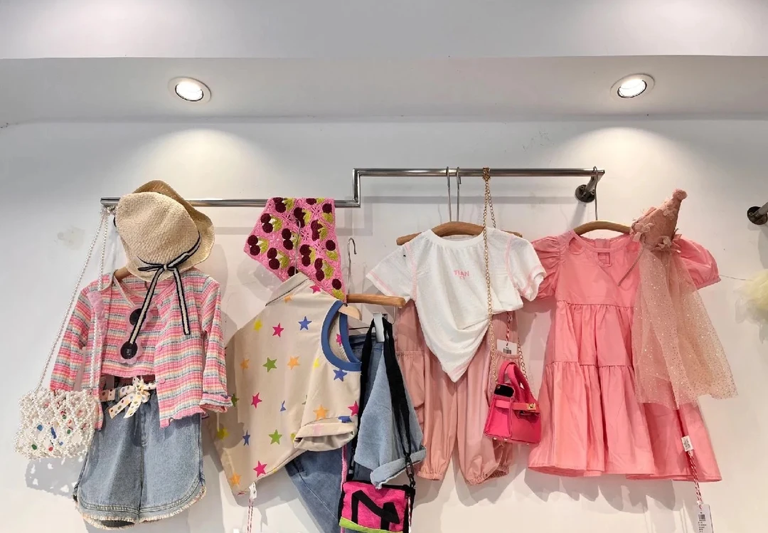 2025春夏季新款男孩女孩T恤外套裤子