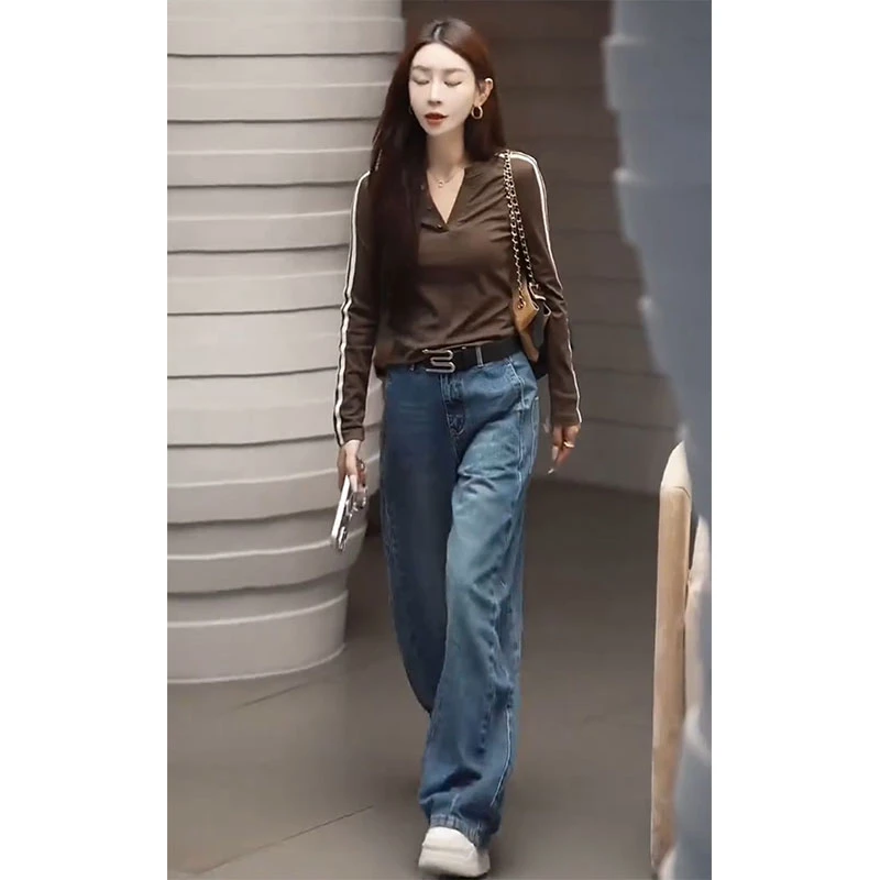 韩版显瘦潮流三条杠长袖T恤百搭气质牛仔裤子早秋季时髦两件套装