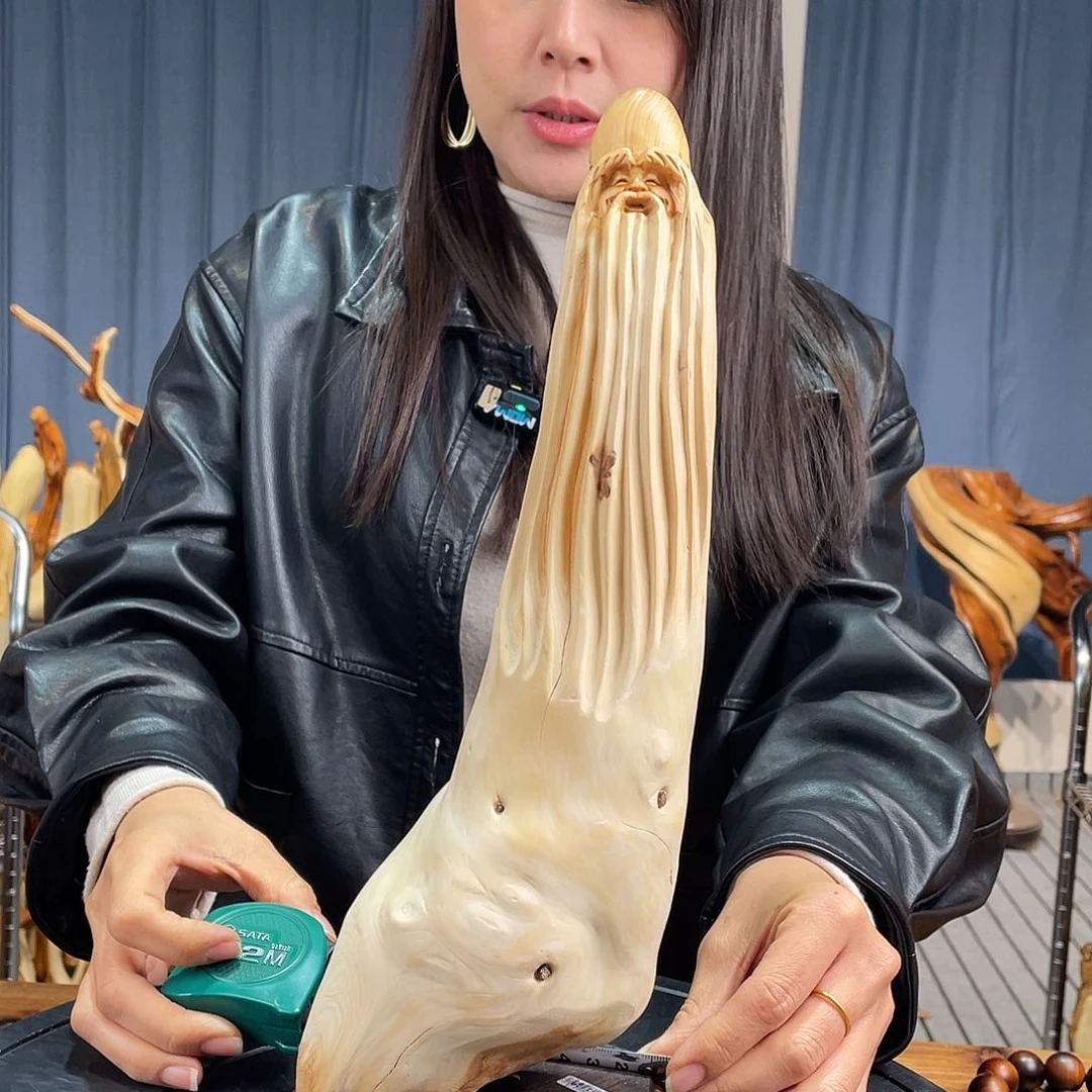 柏木（崖柏）随型艺术根雕