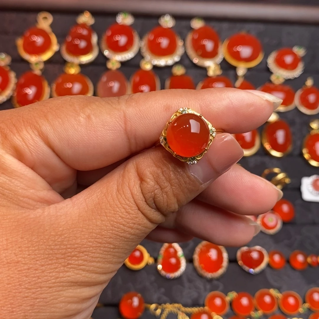 银S925镶嵌南红玛瑙戒指