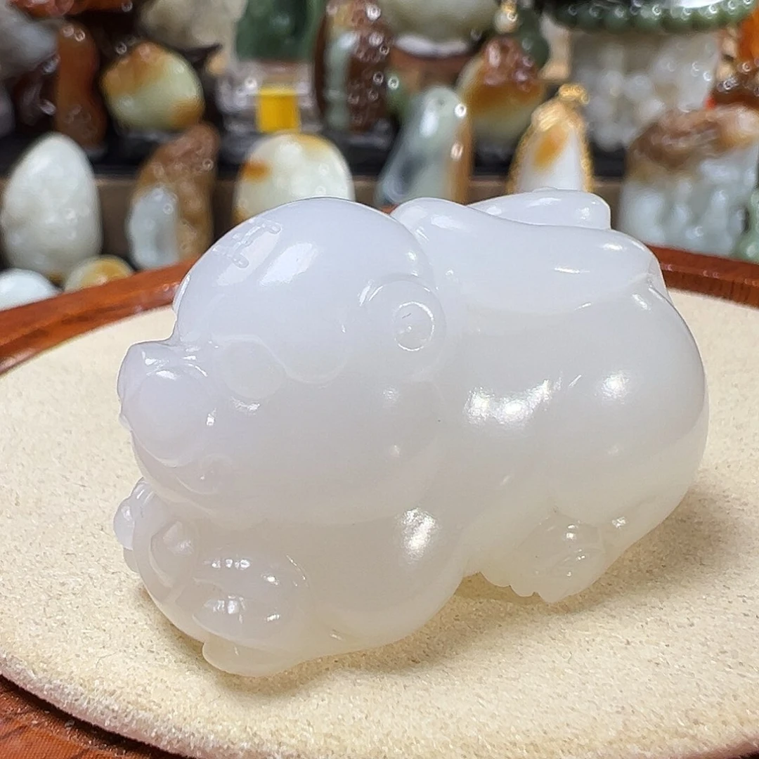 和田玉颈饰未镶嵌心*