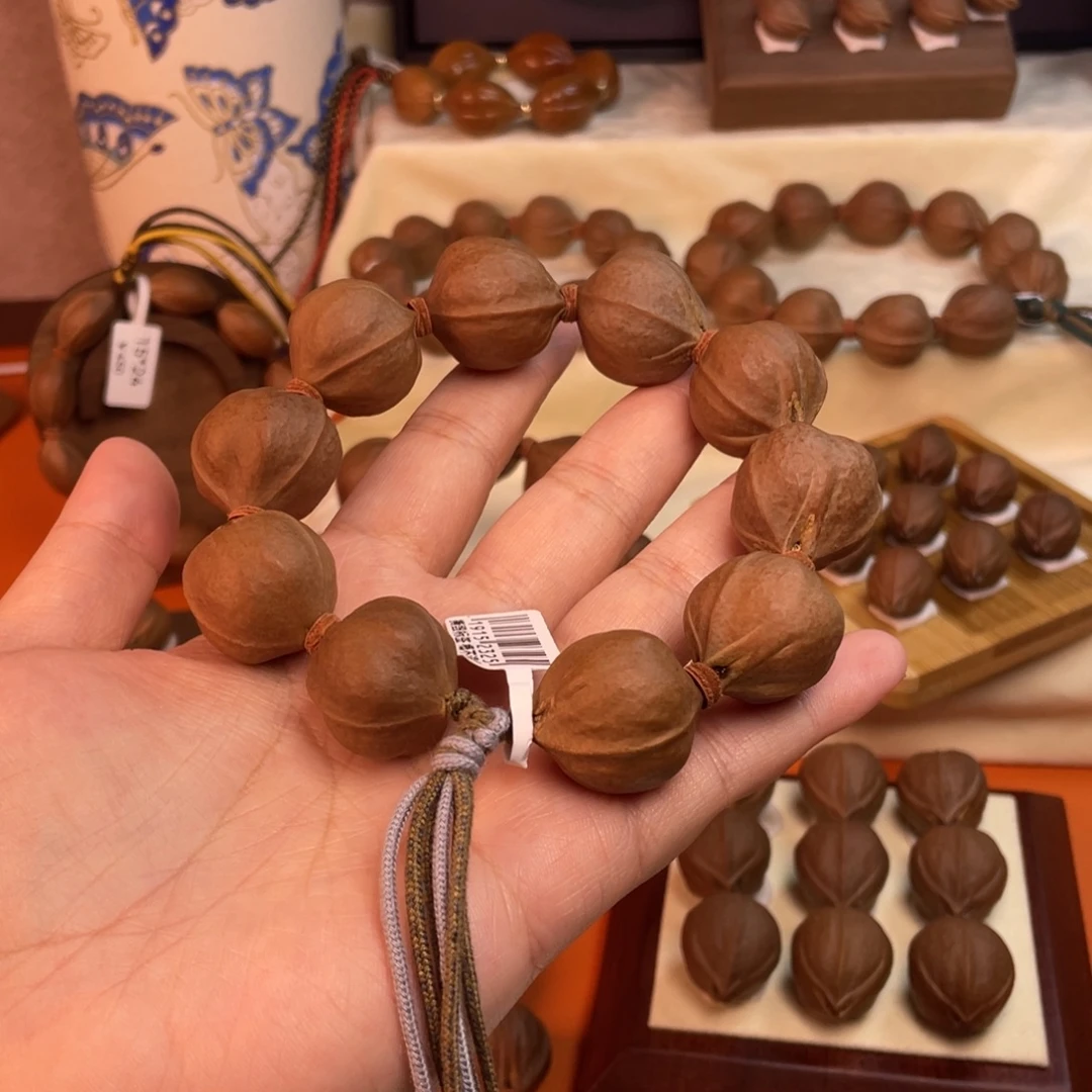 白***狼橄榄核手串/手链2325梅林铁核