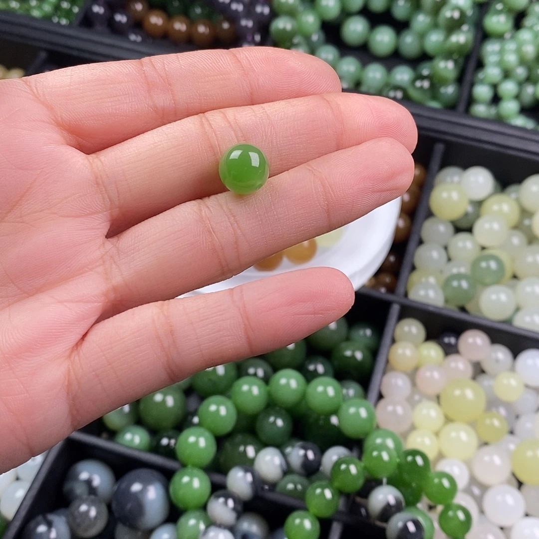 和田玉（碧玉）未镶嵌珠宝半成品