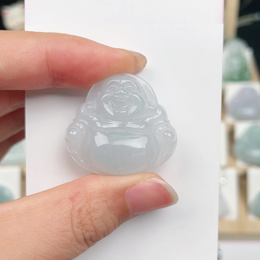 翡翠未镶嵌颈饰佛公