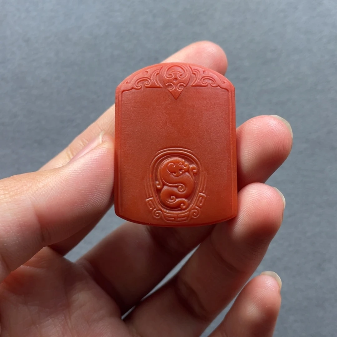 南红玛瑙配饰未镶嵌龙