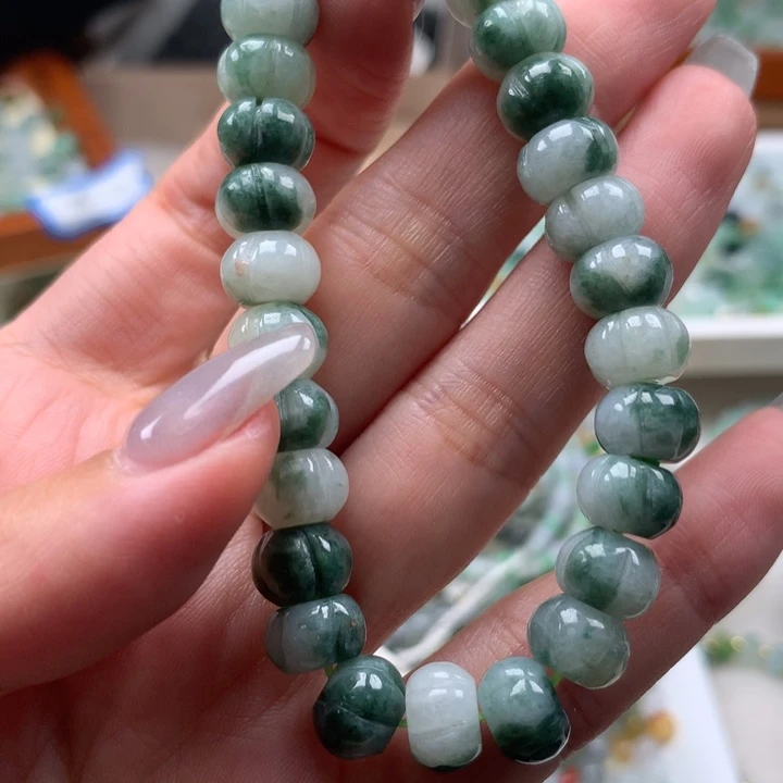 翡翠散珠南瓜珠手串