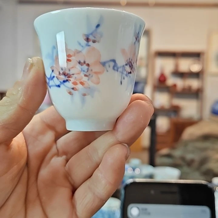 明****d景德镇手工手绘梅花主人杯