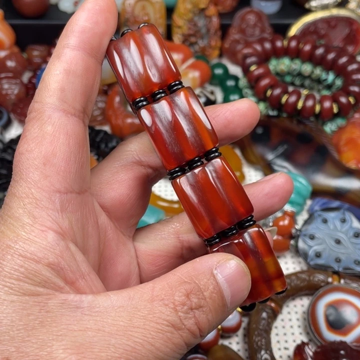 玛瑙/玉髓未镶嵌颈饰