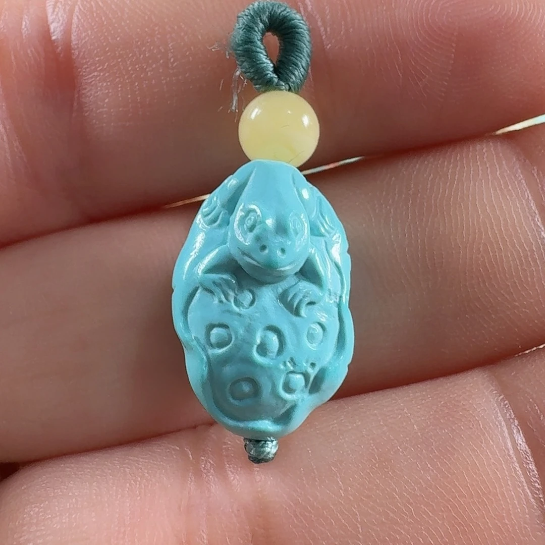 绿松石未镶嵌颈饰